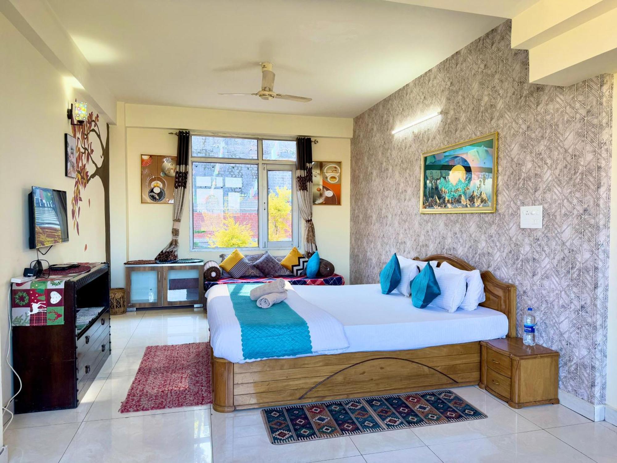 The Auriga 3Bhk Fully Entair Villa With Bonfire In Kasauli I Pvt Stay I Open Air Terrace I Kitchen Livingroom I Lawn Bonfire I Gaming Zone Exterior foto